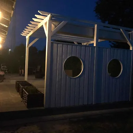 Super House In The Harbor Town Of Hvalpsund بيت للعطل Farsø